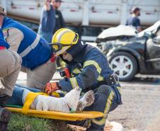 colisão posto 3 cavalos