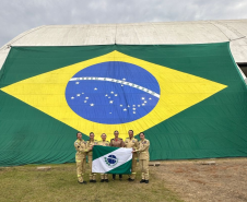 Equipe do Paraná no Encontro Nacional das Bombeiras Militares (ENBOM)