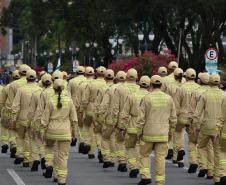 Bombeiros do Paraná no desfile de 7 de Setembro. 