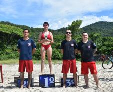 Imagem do 3º Piriathlon de Areia, promovido pelo CEFID-CBMPR em Matinhos. Janeiro de 2024