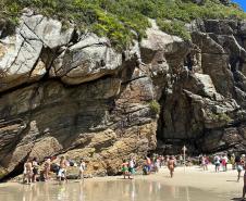 Gruta das Encantadas - Ilha do Mel.