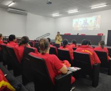 Evento sobre saúde integral realizado pelo CBMPR em 2024 no Dia Internacional da Mulher.