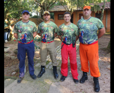 Certificação do Soldado Pereto como avaliador de cães de busca e resgate