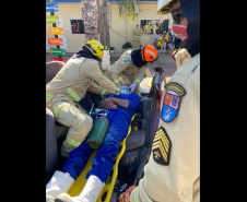 Simulado de atendimento de acidente de trânsito. Maio Amarelo 2024. Jacarezinho.