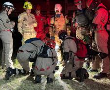 Curso de resposta a desastres preparou equipe do CBMPR para atuar no RS.