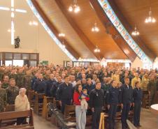 Celebração religiosa da Páscoa dos Militares, organizada pelo CBMPR em 2024.