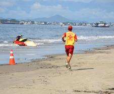 Eventos esportivos do CBMPR já viraram tradição na temporada de verão no Paraná