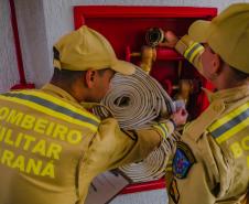 Bombeiros orientam a população sobre emergências em casas noturnas, cinemas e teatros