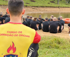 Recém-aprovados, cadetes iniciam preparação para reforçar o efetivo do Corpo de Bombeiros no Paraná