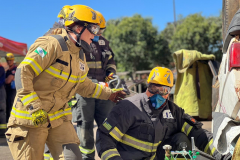 Bombeira do Paraná conclui curso de salvamento veicular em Goiás