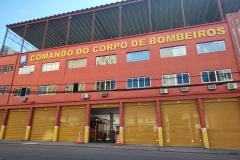 Fachada do Comando do Corpo de Bombeiros Militar do Paraná, em Curitiba.