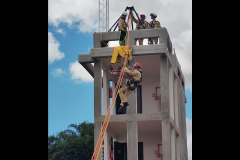 Treino de salvamento em altura do CBMPR