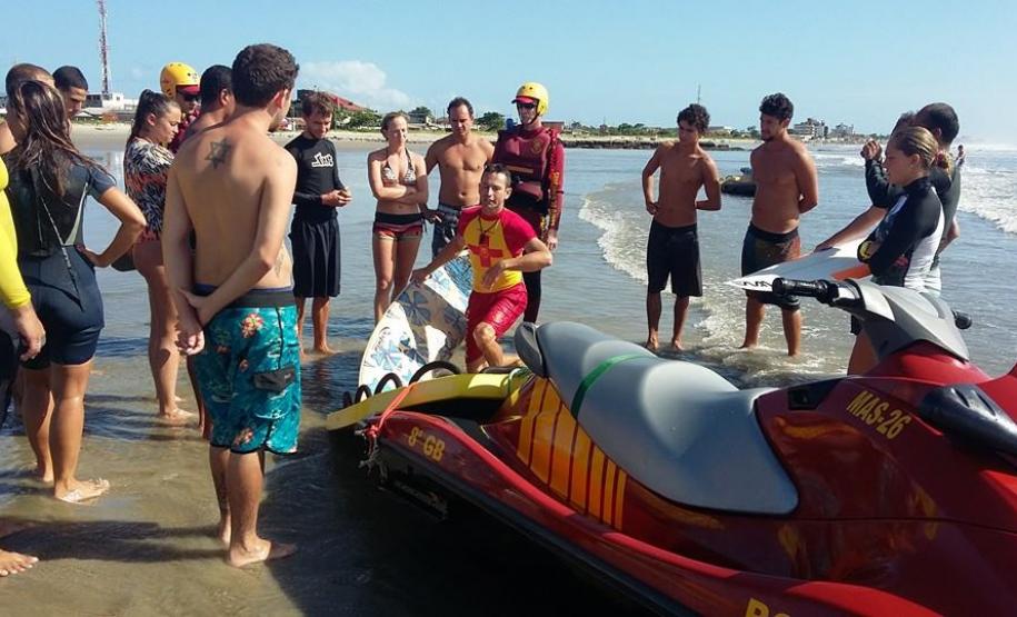 Projeto Salva-Surf 2015 - Matinhos
