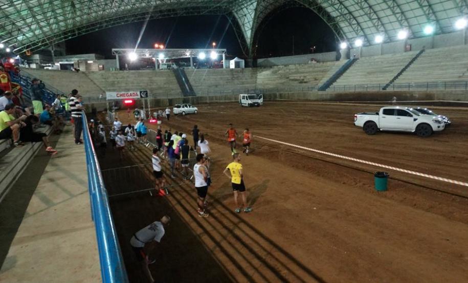 Corrida de Revezamento da Meia Noite