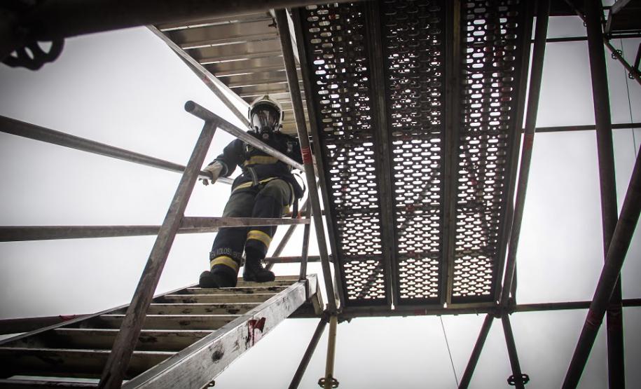 Competição “Le Défi” do Corpo de Bombeiros do Paraná