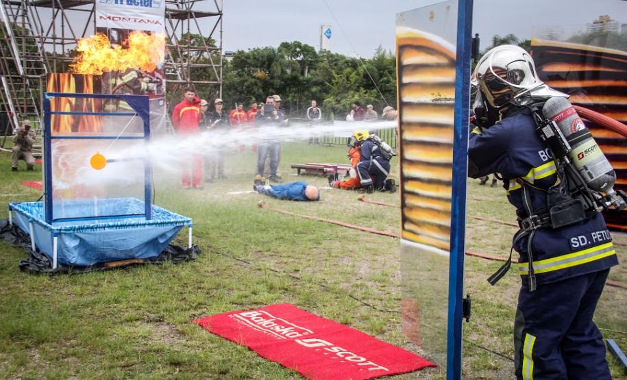 Competição “Le Défi” do Corpo de Bombeiros do Paraná