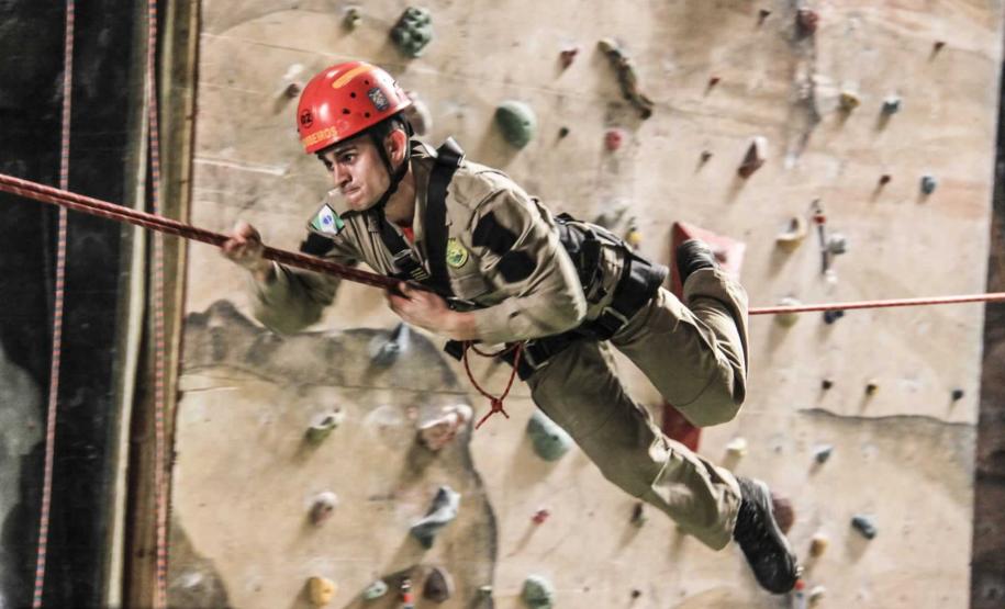 Competição “Le Défi” do Corpo de Bombeiros do Paraná