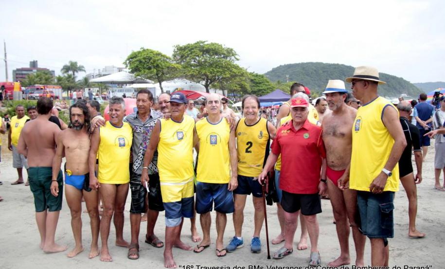 Corpo de Bombeiros realiza tradicional travessia dos Guarda-Vidas veteranos no litoral com a presença do secretário Mesquita Corpo de Bombeiros realiza tradicional travessia dos Guarda-Vidas veteranos no litoral com a presença do secretário Mesquita