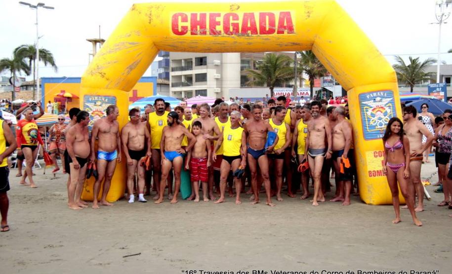 Corpo de Bombeiros realiza tradicional travessia dos Guarda-Vidas veteranos no litoral com a presença do secretário Mesquita Corpo de Bombeiros realiza tradicional travessia dos Guarda-Vidas veteranos no litoral com a presença do secretário Mesquita