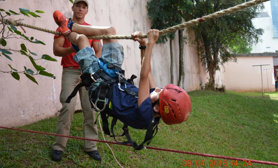 "A PMPR quer o cidadão mais próximo"- 1º GB Realiza tarde de atividade para 85 escoteiros