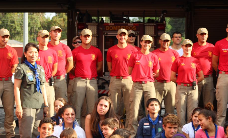 "A PMPR quer o cidadão mais próximo"- 1º GB Realiza tarde de atividade para 85 escoteiros