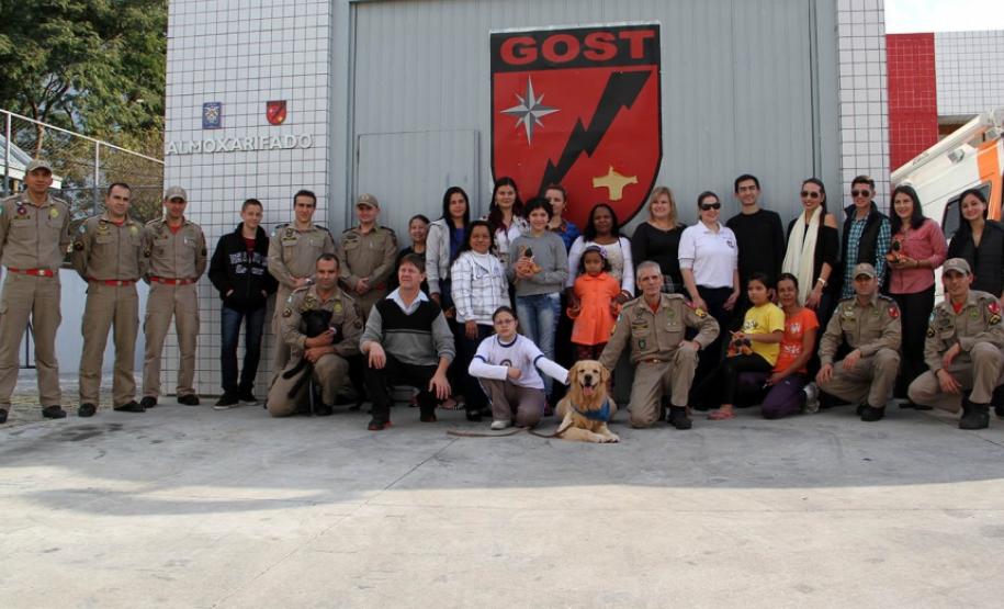 Crianças Visitam GOST