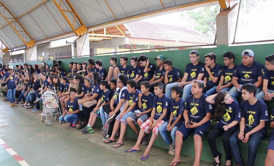 Corpo de Bombeiros de Foz do Iguaçu Participa de Festival Estudantil
