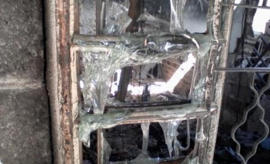 Danos causados pelo incêndio