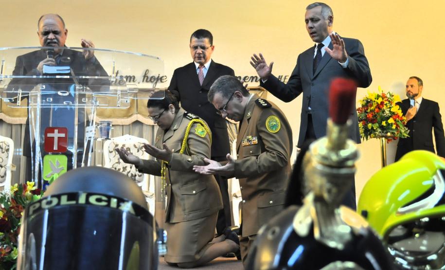 Em Agradecimento a Deus, Polícia Militar Celebra 162 Anos com Culto de Ação de Graças em Curitiba