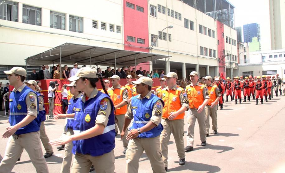 Corpo de Bombeiros comemora 104 anos de atuação no Paraná e promove diversos eventos para comemorar
