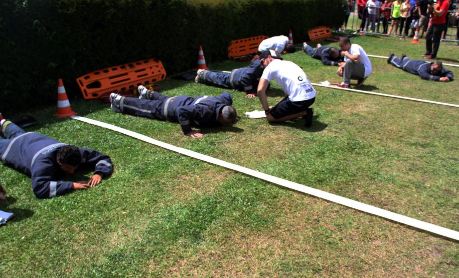 08-10-2016 Fire Games. Fotos: Soldado Adilson Voinaski Afonso.