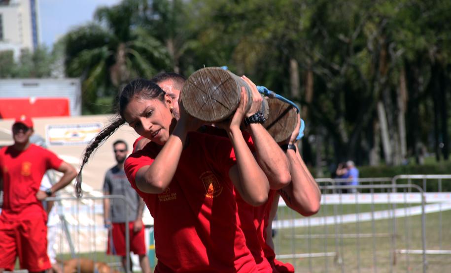 08-10-2016 Fire Games. Fotos: Soldado Adilson Voinaski Afonso.