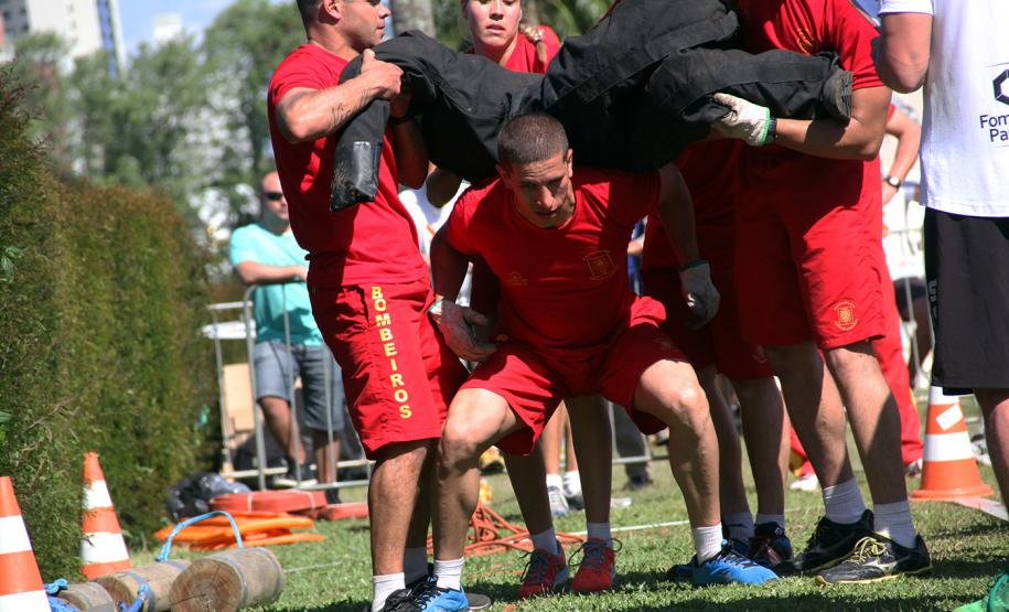 08-10-2016 Fire Games. Fotos: Soldado Adilson Voinaski Afonso.