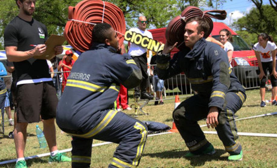 08-10-2016 Fire Games. Fotos: Soldado Adilson Voinaski Afonso.
