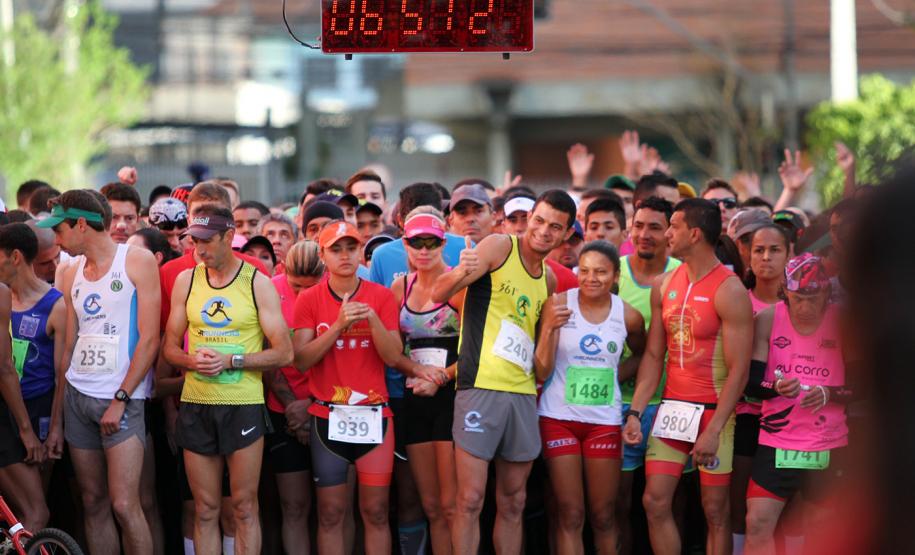 Curitiba, 12 de Novembro de 2016.  1° Corrida do Fogo, do Corpo de Bombeiros do Paraná.
