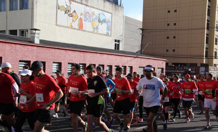 Curitiba, 12 de Novembro de 2016.  1° Corrida do Fogo, do Corpo de Bombeiros do Paraná.