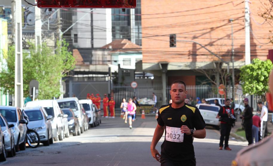 Curitiba, 12 de Novembro de 2016.  1° Corrida do Fogo, do Corpo de Bombeiros do Paraná.