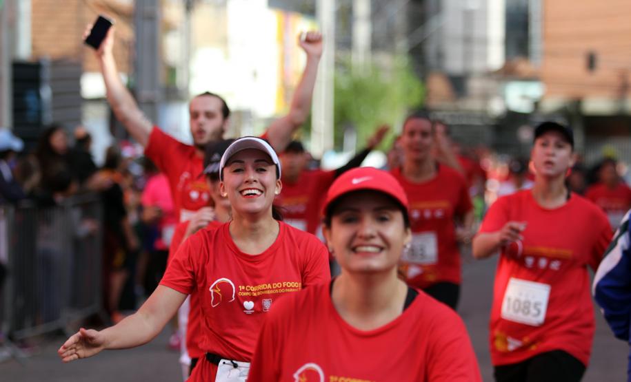 Curitiba, 12 de Novembro de 2016.  1° Corrida do Fogo, do Corpo de Bombeiros do Paraná.