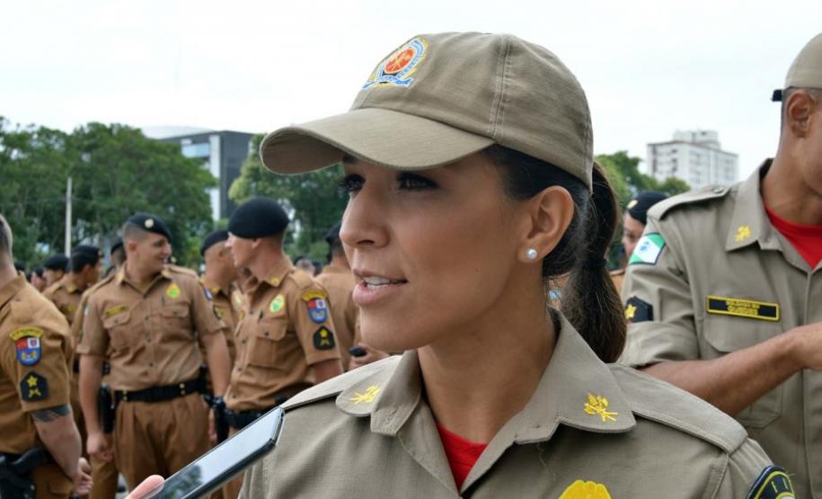 Após formatura de 2.800 soldados, Richa anuncia contratação de mais 200