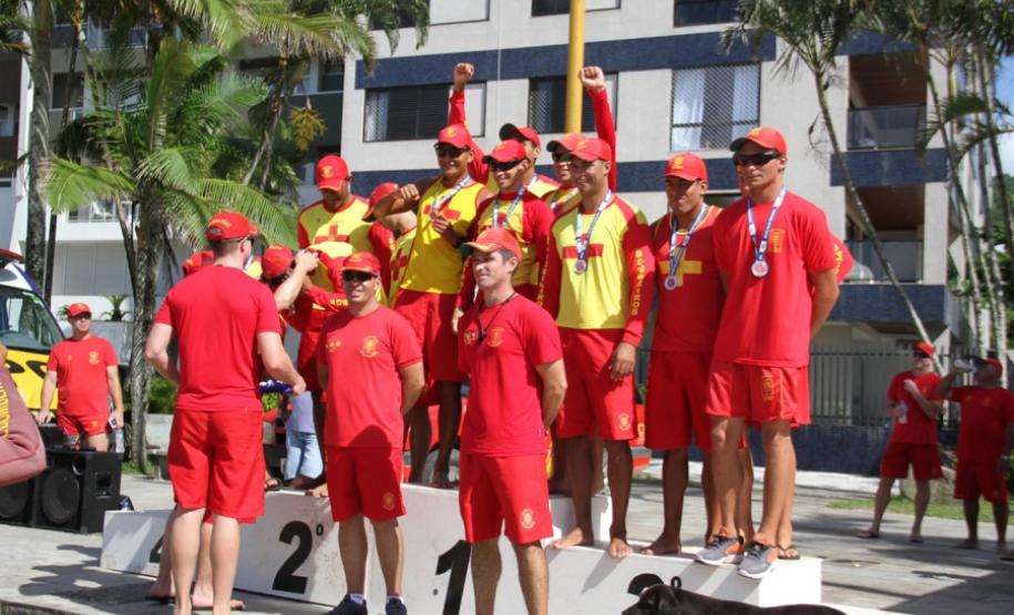 Guarda-vidas se reúnem para a 20ª edição do Troféu Elite do Corpo de Bombeiros no Litoral do estado