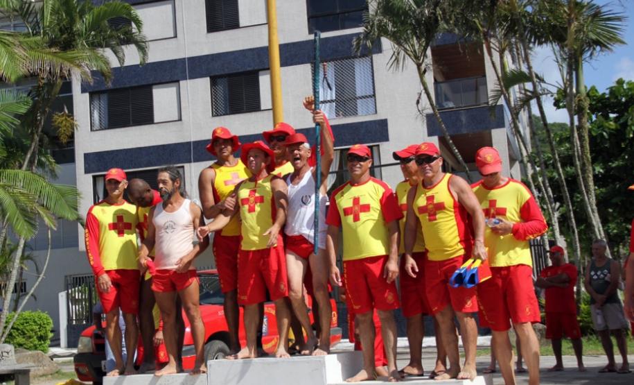 Guarda-vidas se reúnem para a 20ª edição do Troféu Elite do Corpo de Bombeiros no Litoral do estado