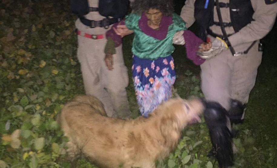 Cães de Busca do Corpo de Bombeiros localiza senhora desaparecida