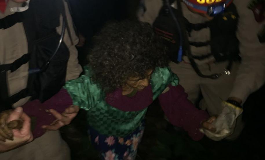 Cães de Busca do Corpo de Bombeiros localiza senhora desaparecida