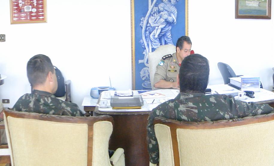 Visita do Comandante da Artilharia Divisionário da 5º Divisão de Exército ao CCB