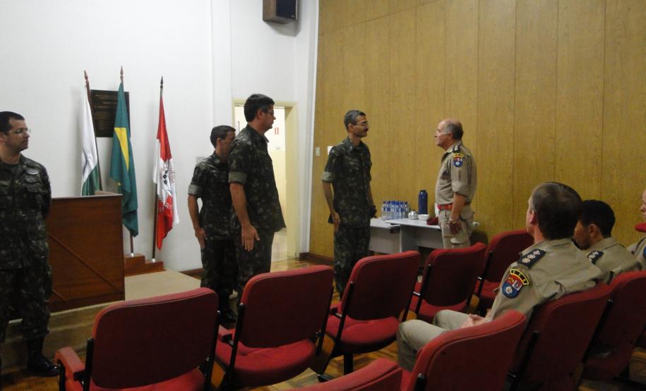 Visita do Comandante da Artilharia Divisionário da 5º Divisão de Exército ao CCB
