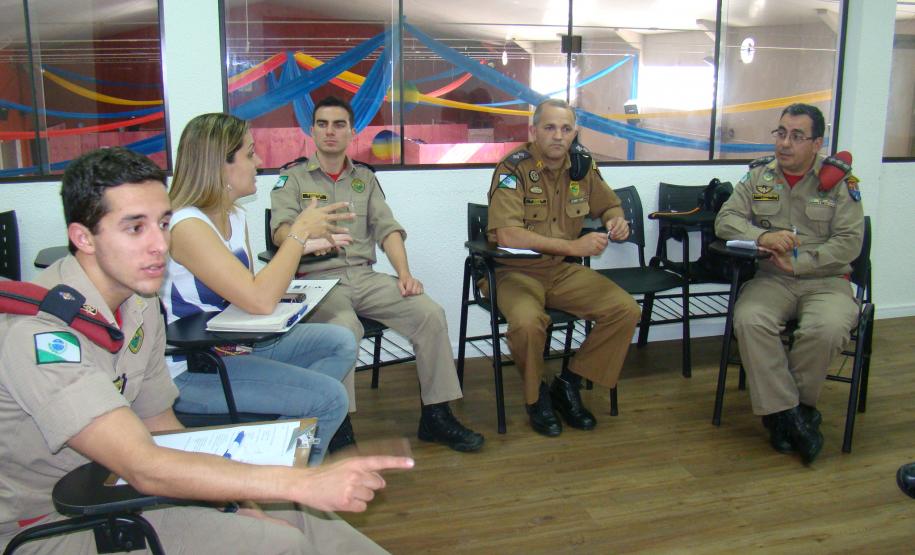 Corpo de Bombeiros realiza reunião para missa do centenário