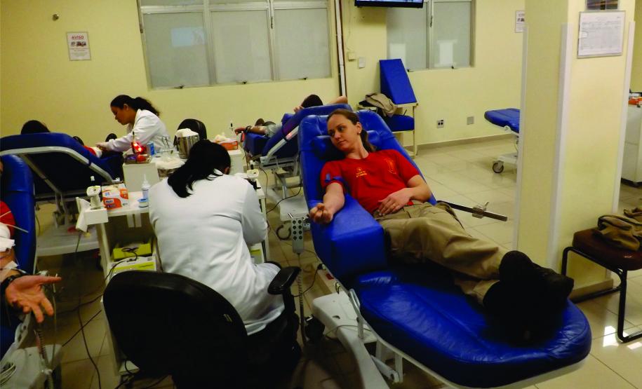 Bombeiros do 1º Grupamento de Bombeiros realizam doação de sangue