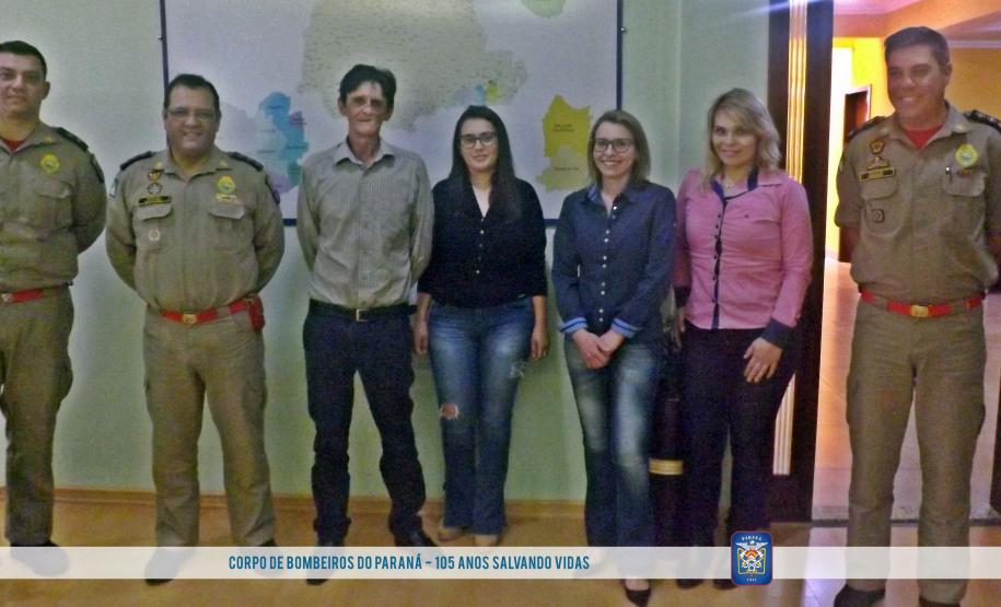 Visita do prefeito de Piên ao Quartel do Comando do 6º Grupamento de Bombeiros