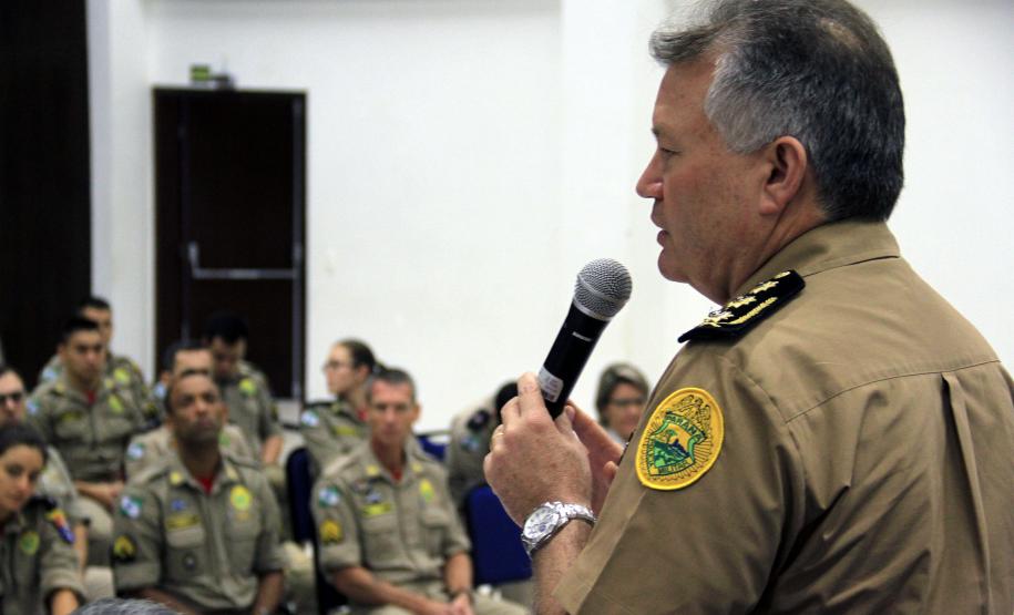 Curitiba, 16 de Outubro de 2017.  Corpo de Bombeiros inicia curso de guarda-vidas no Litoral do estado