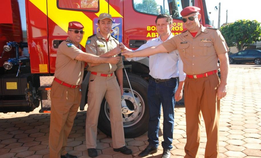 4º GB – Entrega de Caminhão de Bombeiros em Palotina